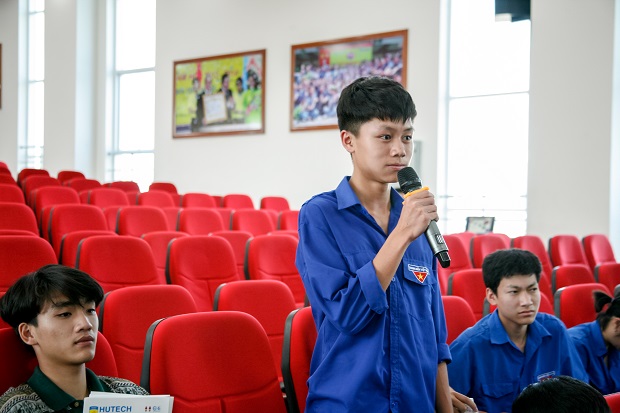Trường THPT Trần Phú, THCS – THPT Xuân Trường (Đà Lạt) đến tham quan và tìm hiểu HUTECH 75