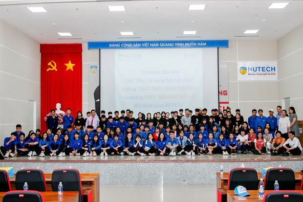 Trường THPT Trần Phú, THCS – THPT Xuân Trường (Đà Lạt) đến tham quan và tìm hiểu HUTECH 96
