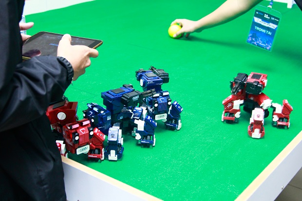 2019 HUTECH ROBO FIGHT - The attractive force from the robot warriors 33