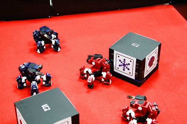 “HUTECH ROBO FIGHT 2019” - Sức hấp dẫn đến từ các chiến binh Robot 90