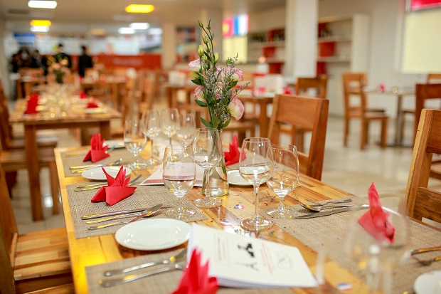 Sinh viên Đại học Cergy-Pontoise (Pháp) ấn tượng với “trải nghiệm HUTECH” từ International Mission 188