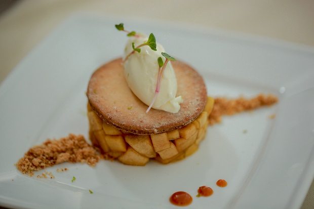 Sinh viên Đại học Cergy-Pontoise (Pháp) ấn tượng với “trải nghiệm HUTECH” từ International Mission 95