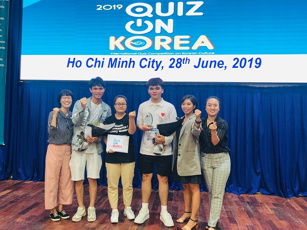 Sinh viên HUTECH đạt thành tích cao tại cuộc thi Quiz on Korea tại Việt Nam 25