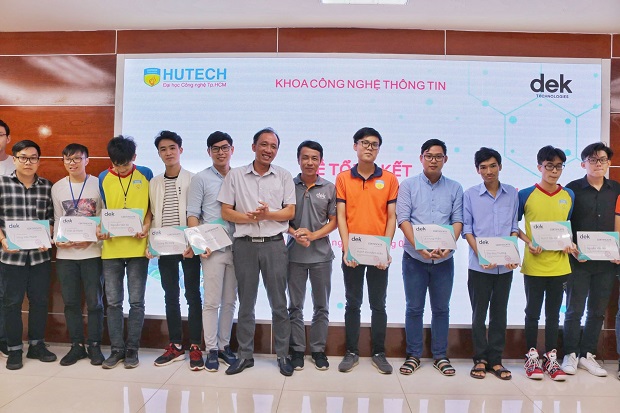 Sinh viên Công nghệ thông tin HUTECH nhận chứng chỉ khóa học “Agile & Scrum” từ DEK Technologies 37