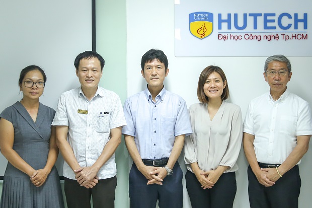 Đại học Kinh tế Osaka (Nhật Bản) triển khai nhiều chương trình hợp tác với HUTECH 28