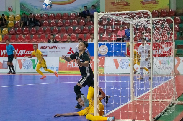 HUTECH giành 2 chiến thắng tại Giải Futsal Sinh viên đồng hành TP.Hồ Chí Minh tranh cúp HDBank 2019 51