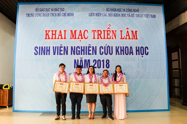 HUTECH có hai đề tài vào Chung khảo giải thưởng Sinh viên NCKH cấp Bộ 2019 8