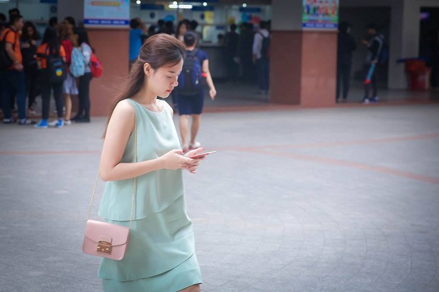 Khoe ảnh 3 năm trước, Midu bị săm soi ra chi tiết lạ khiến ai nghe xong cũng thấy rất hợp lý 17