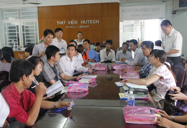 HUTECH khai giảng khoá Đào tạo từ xa 2013 - đợt 1 4