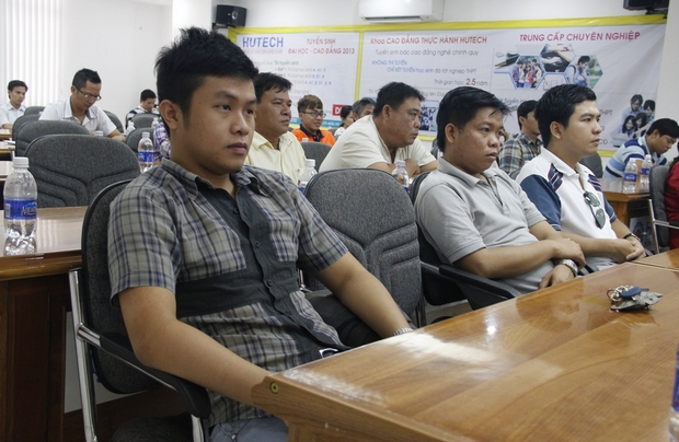 HUTECH khai giảng khoá Đào tạo từ xa 2013 - đợt 1 11