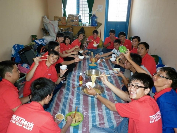 Bài dự thi “Mùa hè xanh trong tôi”:  Những kỷ niệm không thể nào quên! 24