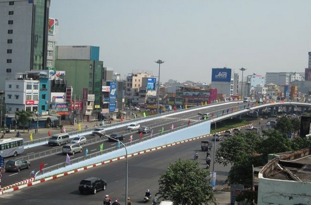 HUTECH chính thức tuyển sinh ngành Kinh tế xây dựng 24