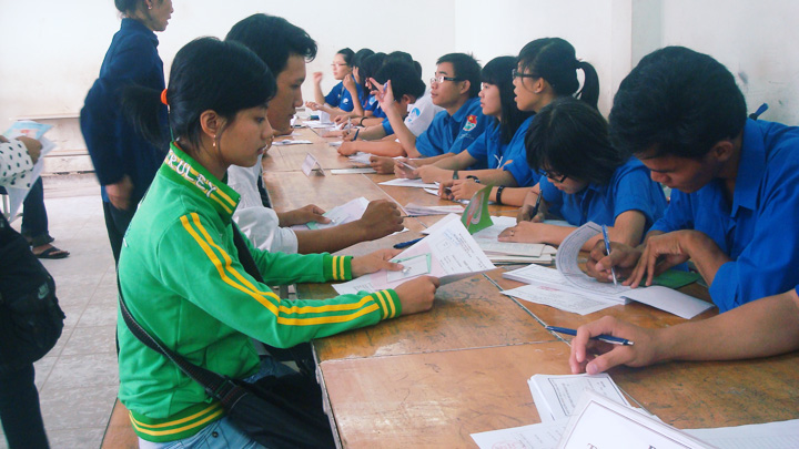 Hướng dẫn thủ tục nhập học cho  thí sinh trúng tuyển NV2 tại HUTECH 49