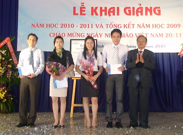 Nhộn nhịp loạt hoạt động chào mừng đã diễn ra đồng thời trong ngày Nhà giáo Việt Nam 10
