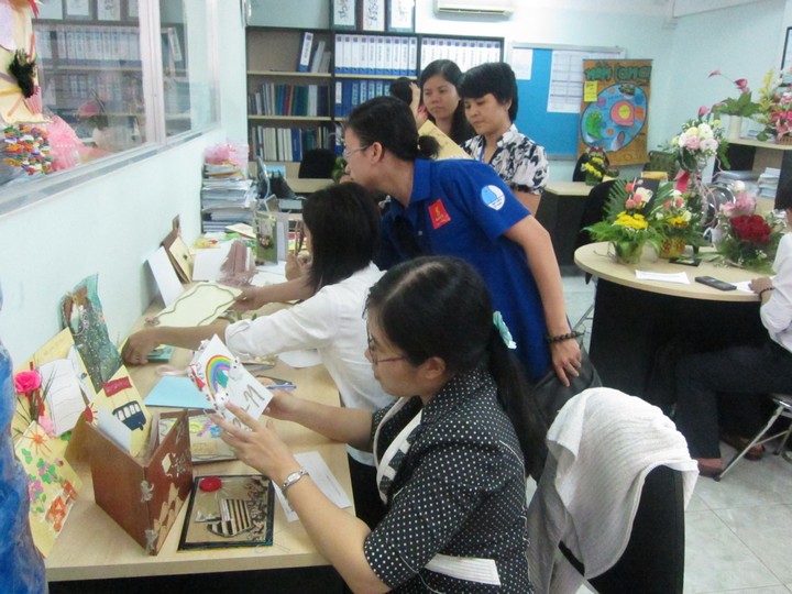 Sinh viên HUTECH và các hoạt động Tri ân Thầy cô giáo 38