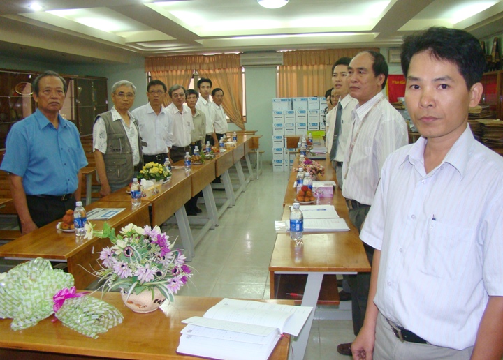 Chi bộ 7 kết nạp thêm đảng viên trước thềm xuân mới 8