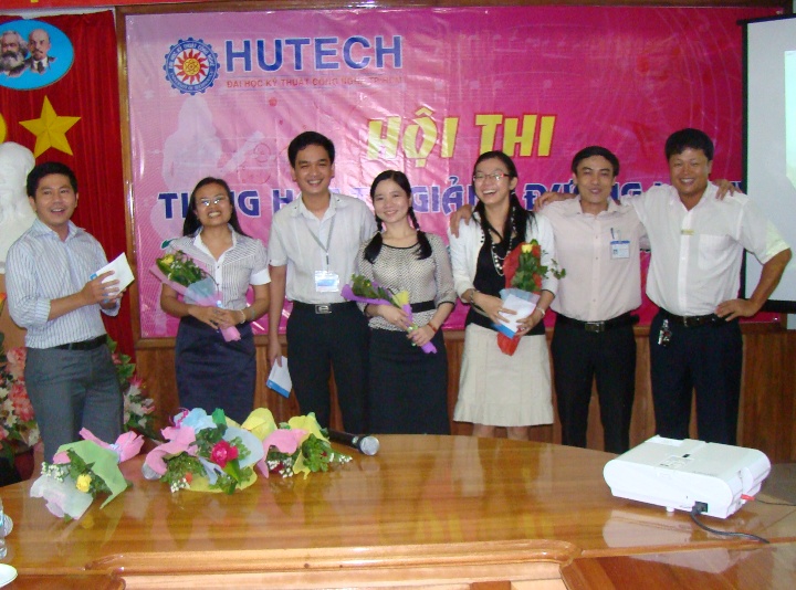 Sôi nổi cùng Hội thi “Tiếng hát từ giảng đường lần 4” 64