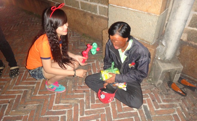  Hành động đẹp của Sinh viên HUTECH trong đêm Giáng sinh 33