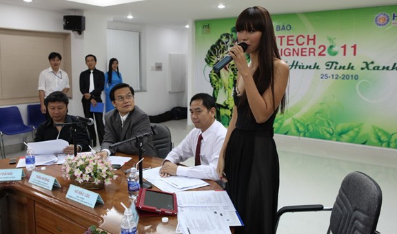 Vòng sơ khảo cuộc thi HUTECH DESIGNER 2011 hứa hẹn nhiều điều thú vị và độc đáo  23