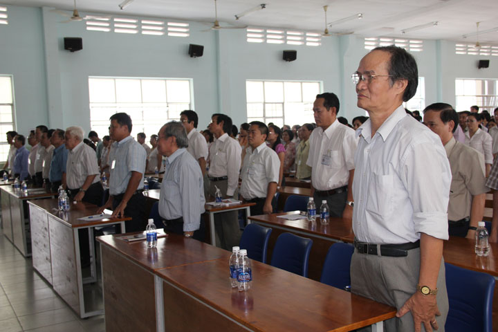 Hội nghị cán bộ - viên chức Đại học Kỹ thuật Công nghệ TP.HCM năm 2011 16