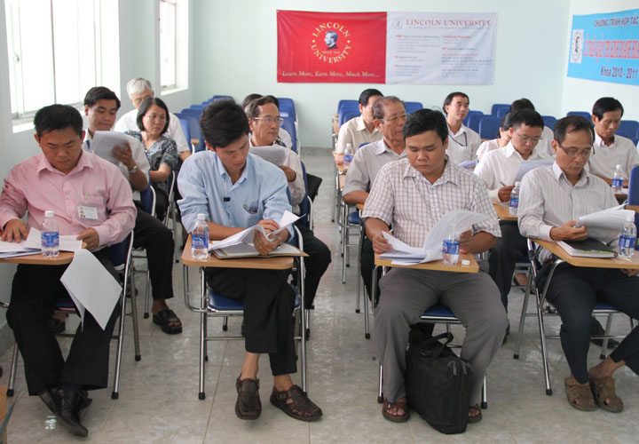 Hội thảo “Đề xuất đề tài và xây dựng phương thức thuyết minh đề tài khoa học và công nghệ cấp Bộ” 10