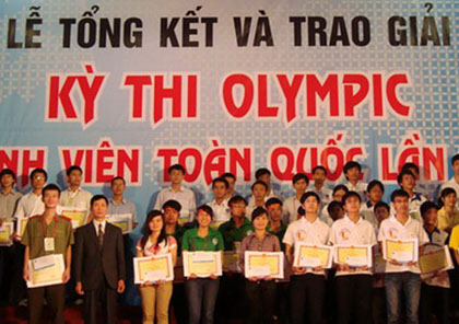Sinh viên HUTECH đạt 2 giải thưởng tại Kỳ thi Olympic Toán sinh viên toàn quốc 3
