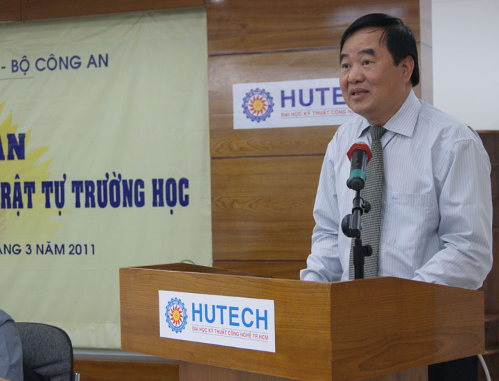 Giao ban “Công tác đảm bảo an ninh, trật tự trường học khu vực TP. Hồ Chí Minh” 21