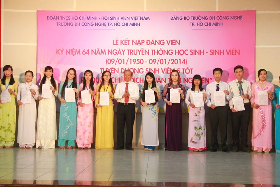 Nhiều hoạt động ý nghĩa đã diễn ra vào Ngày truyền thống Học sinh, Sinh viên Việt Nam 9/1  30
