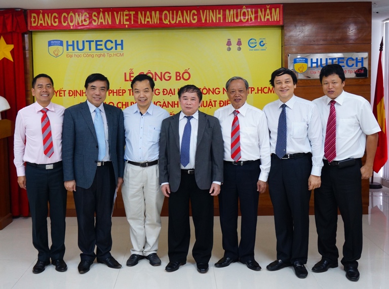 Đại học Công nghệ TP. HCM - HUTECH chính thức đào tạo trình độ Tiến sĩ 36