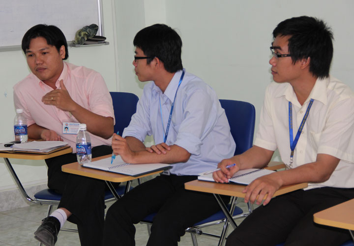 Đoàn - Hội HUTECH chia sẻ kinh nghiệm hoạt động cùng các cơ sở đoàn tỉnh Bình Dương 4