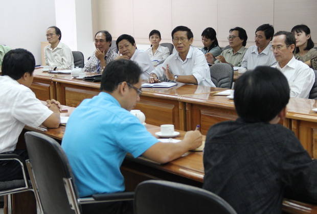 HUTECH tổ chức họp giao ban lãnh đạo Nhà trường và các đơn vị tháng 6-2011 8