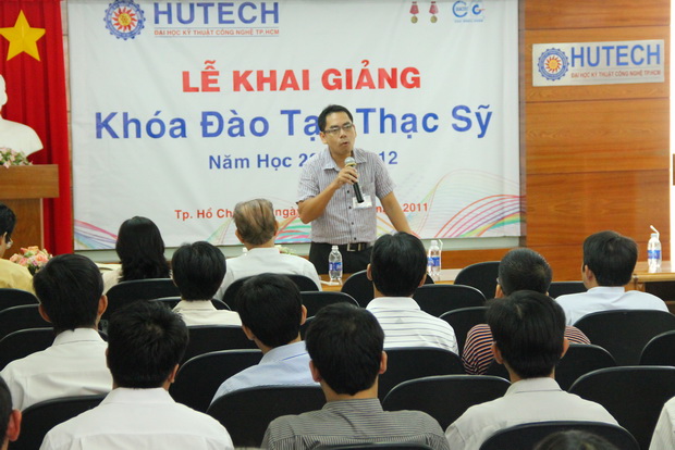 Opening ceremony of Master Programs (academic year 2011) at HUTECH 6