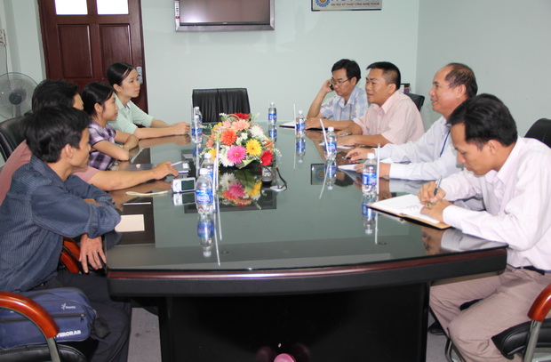 The Preventive Medicine Center of Binh Thanh District highly appreciates the environmental sanitation work at HUTECH 19