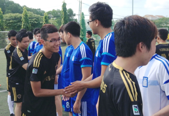 Hội thao SV, HS HUTECH 2014: Bóng đá Nam chính thức khởi tranh – Cờ vua, Cờ tướng tiến đến Vòng 2 15