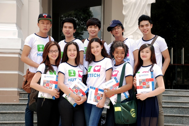 Bài dự thi "Tôi yêu HUTECH 2014": Tự hào trường tôi 23