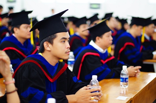HUTECH tổ chức Lễ trao bằng tốt nghiệp Thạc sĩ Quản trị kinh doanh – ĐH Mở Malaysia 31
