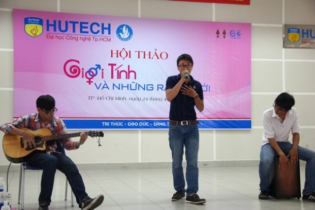 Hơn 1000 sinh viên HUTECH tham dự Hội thảo “Giới tính & Những ranh giới”  6