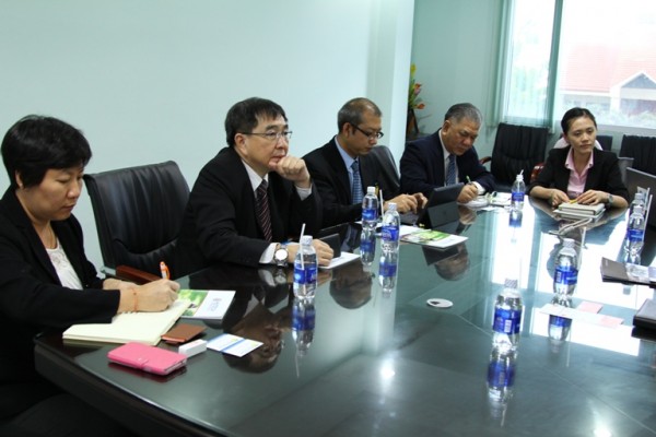 Representatives of King Mongkut's University of Technology Thonburi to Visit and Work in HUTECH 6