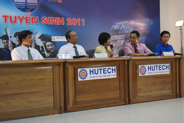 Đài Truyền hình Việt Nam tiếp tục chọn HUTECH là địa điểm truyền hình trực tiếp Tư vấn tuyển sinh 20 11