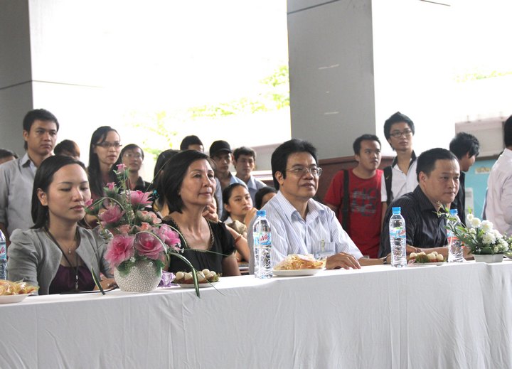 Bế giảng và Trao chứng chỉ cho 16 học viên hoàn thành lớp "Biểu diễn pha chế rượu nâng cao" 7
