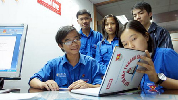 Tuổi trẻ HUTECH cùng các hoạt động hướng về biển đảo quê hương 14