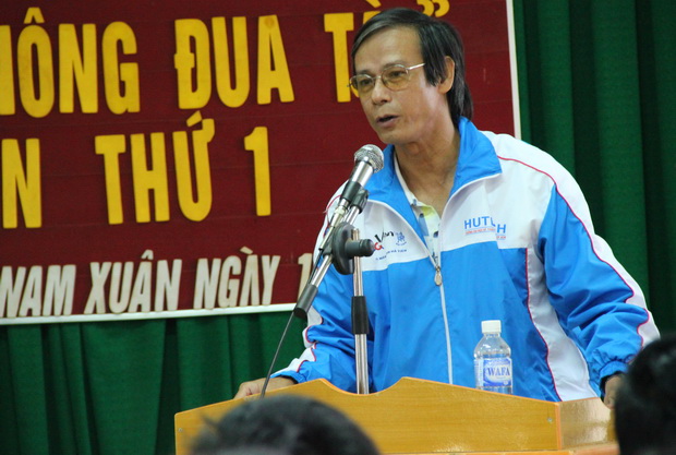 Nồng ấm nghiã tình ngày giao quân tình nguyện Mùa hè xanh HUTECH 2011 tại mặt trận Đăk Nông 22