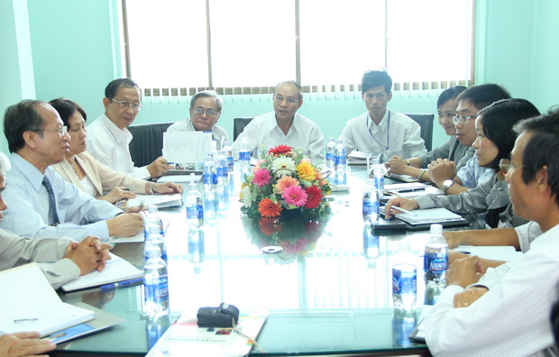 Đoàn lãnh đạo, cán bộ Đại học Công nghệ Sài Gòn (STU) thăm và làm việc với HUTECH 6