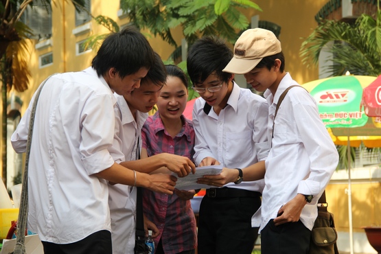 Tuyển sinh 2011: HUTECH Tư vấn Tuyển sinh trực tuyến 7