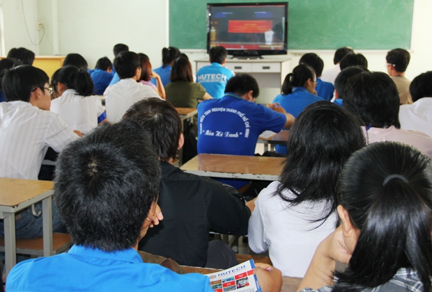 HUTECH đăng cai học các văn kiện, Nghị quyết ĐH Đảng toàn quốc lần XI và NQ ĐH Đảng bộ TP.HCM lần IX 16
