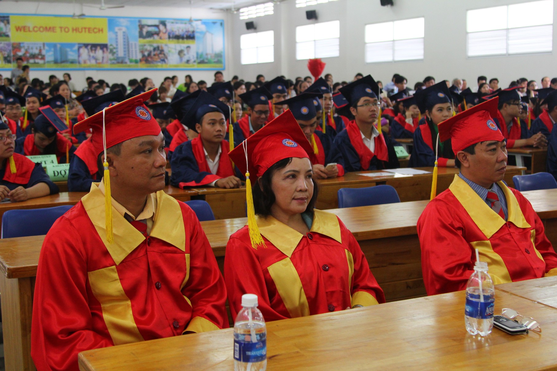 HUTECH trao bằng tốt nghiệp cho các tân kỹ sư, cử nhân  36