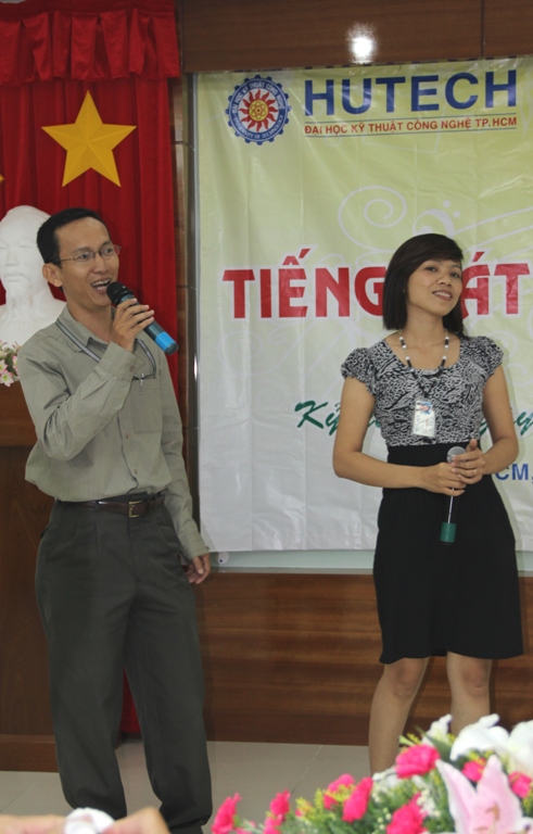 Hội thi “Tiếng hát từ giảng đường lần 5”: nơi hội tụ những giọng ca vàng của cán bộ, giảng viên HUTE 140