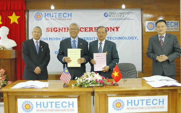 OUM & HUTECH launched Bachelor & Doctorate programs 16