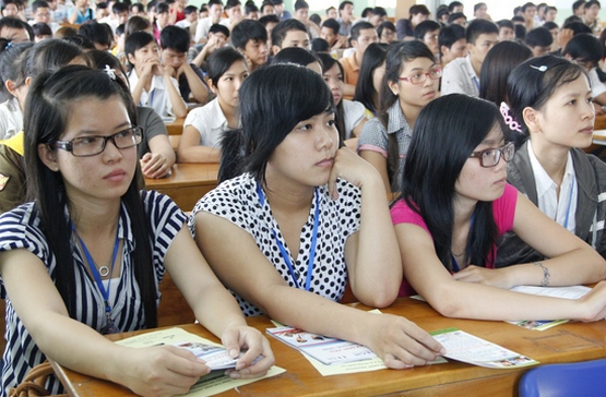 Sinh hoạt Công dân SV, HS đầu khoá cho Tân sinh viên đợt 3, Khoa Cao đẳng thực hành 12