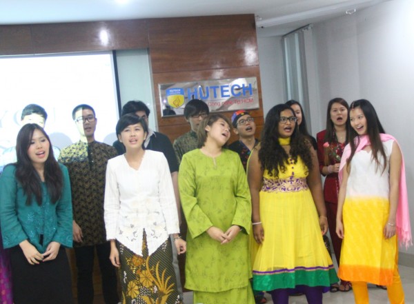 “Young Ambassador Program” – cầu nối văn hóa giữa SV HUTECH và SV INTI (Malaysia) 35